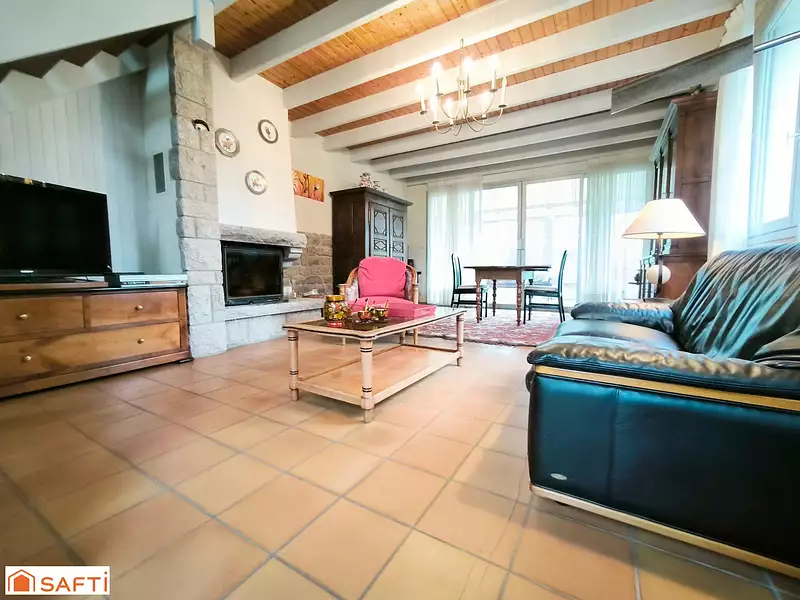 Maison, 160 m²