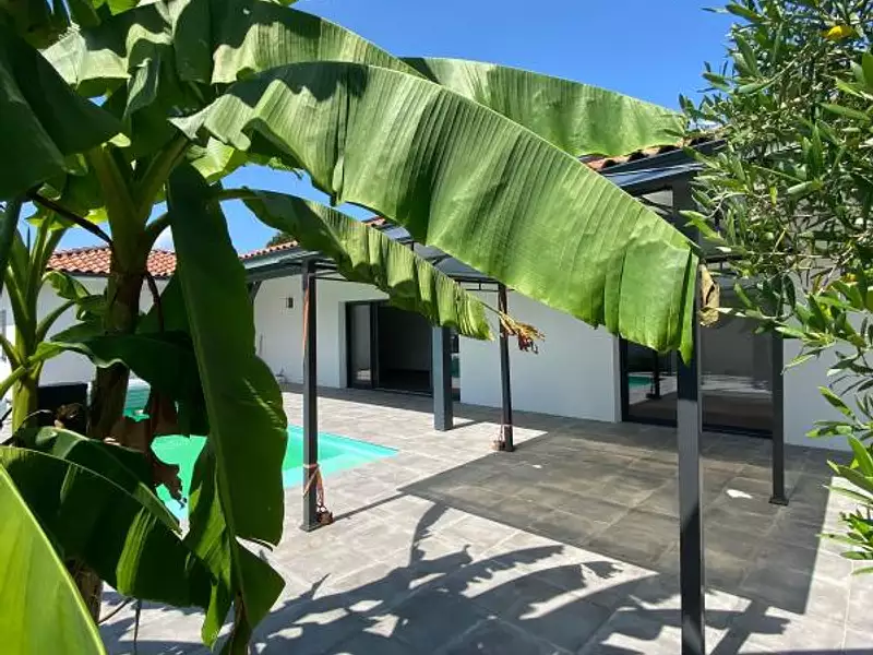 Maison, 151 m²