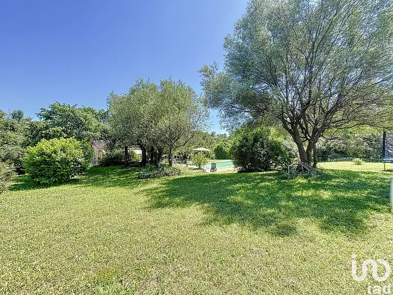 Maison, 166 m²
