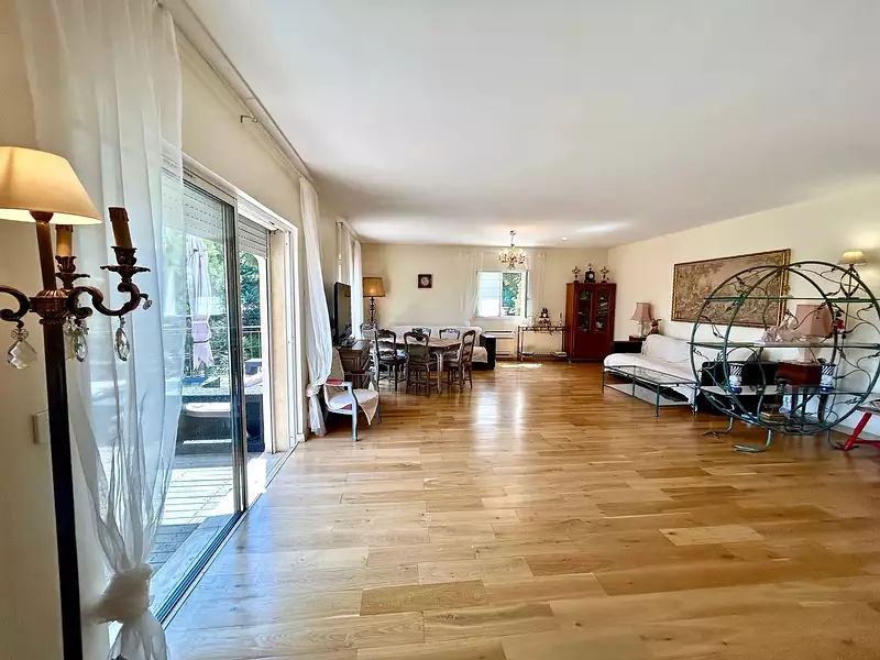 Maison, 197,84 m²