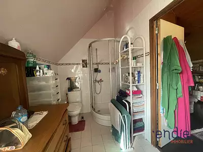 Maison, 230 m²