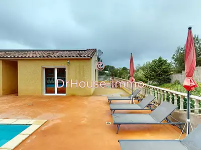 Maison, 183,16 m²