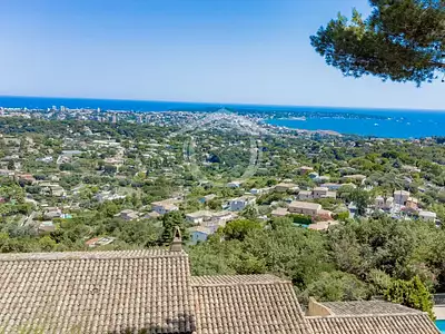 Maison, 275 m²