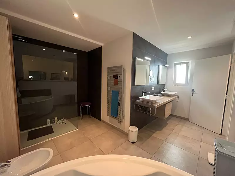 Maison, 140 m²