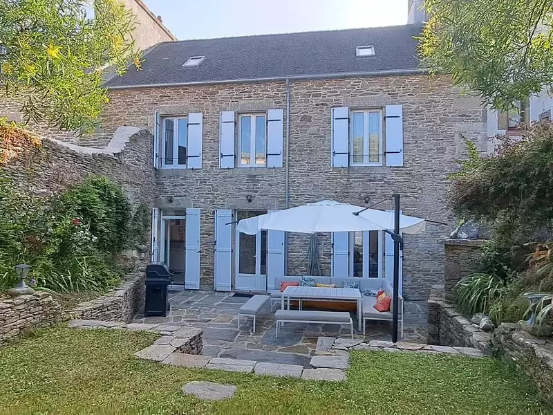 Maison, 180 m²