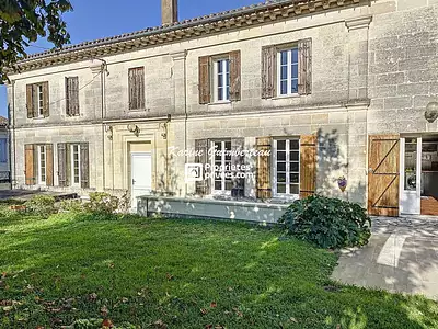 Maison, 180 m²