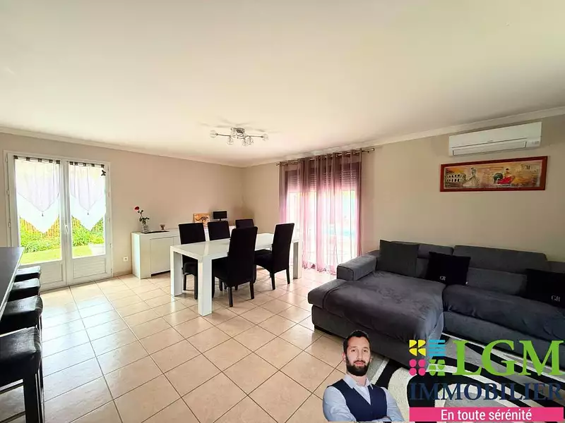 Maison, 90 m²