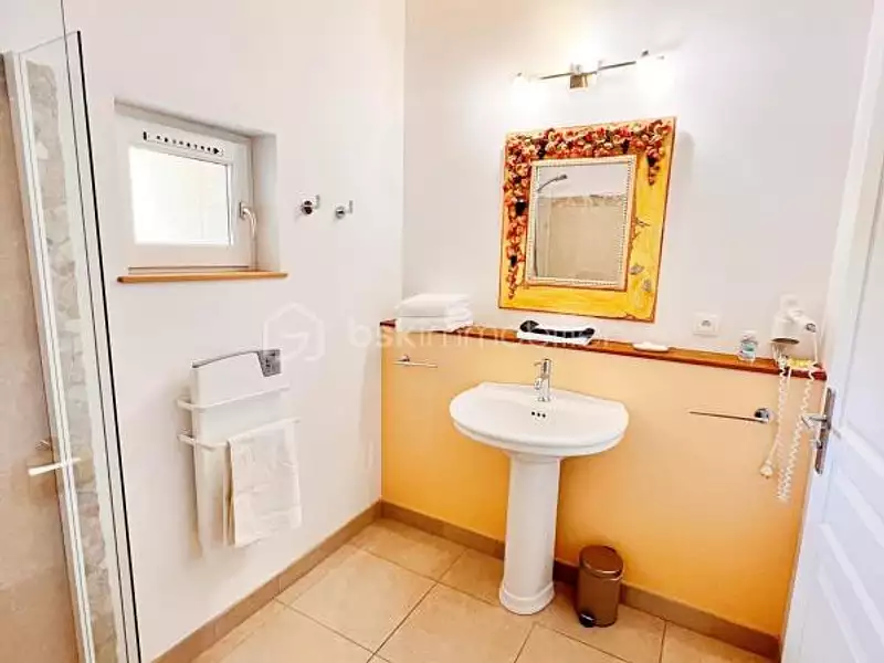 Maison, 361 m²