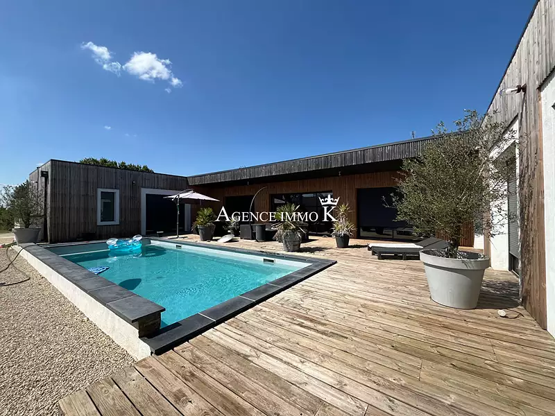 Maison, 234 m²