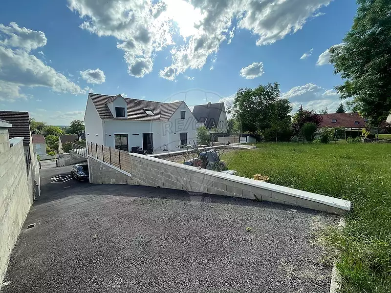 Maison, 167 m²