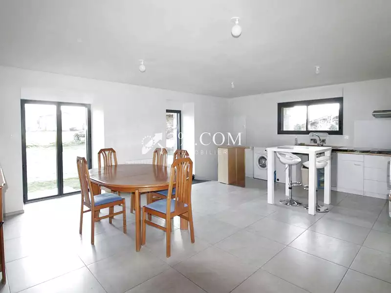 Maison, 148 m²
