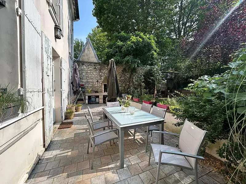 Maison, 174 m²