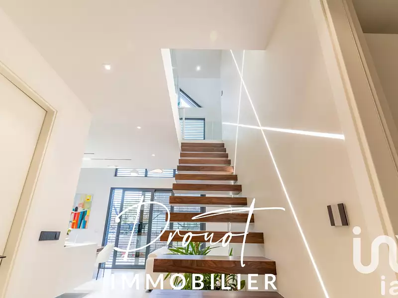 Maison, 226 m²