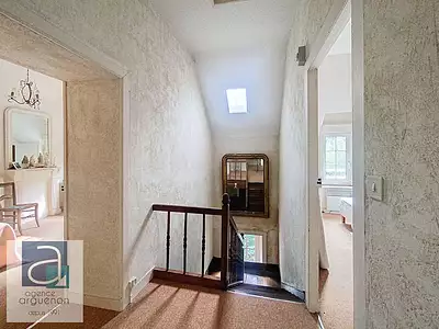 Maison, 242,3 m²