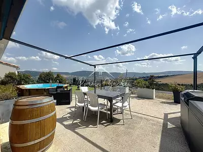 Maison, 92 m²