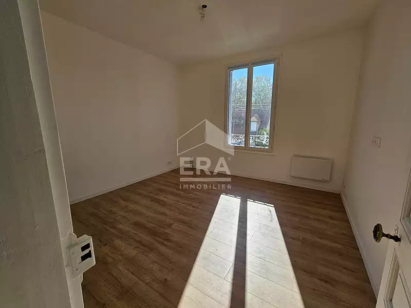Maison, 77 m²