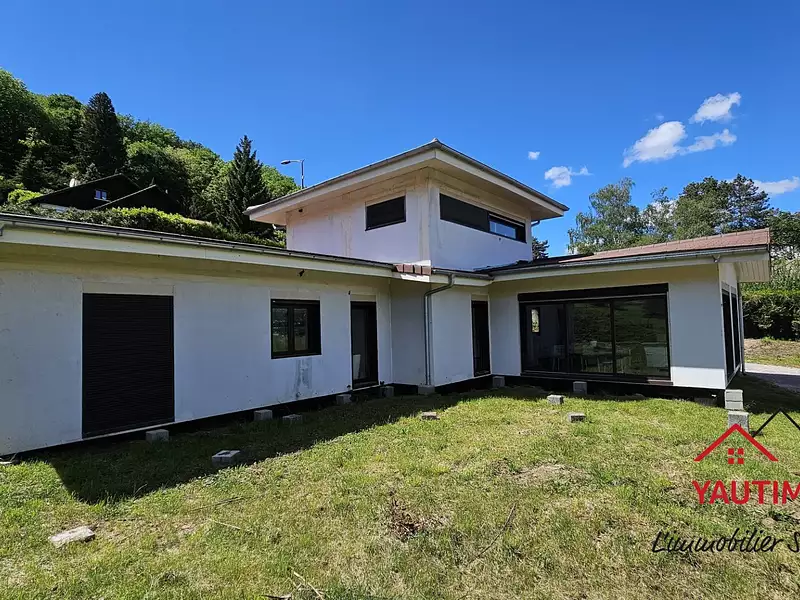 Maison, 167 m²