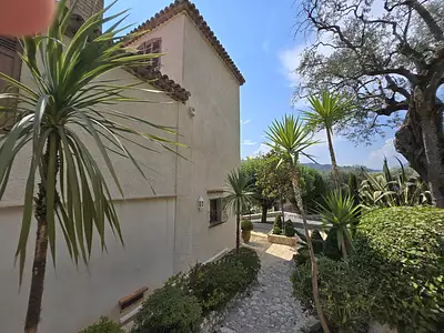 Maison, 163 m²