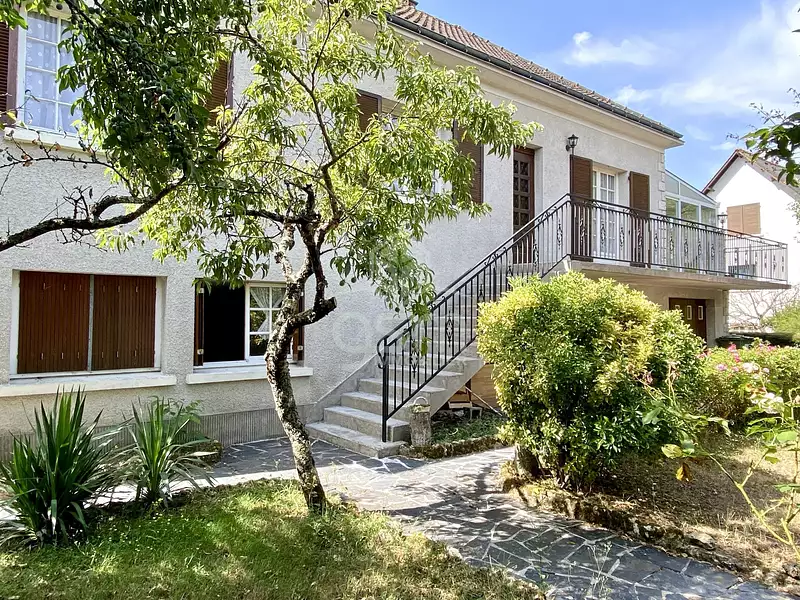 Maison, 146 m²