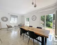 Maison, 196 m²