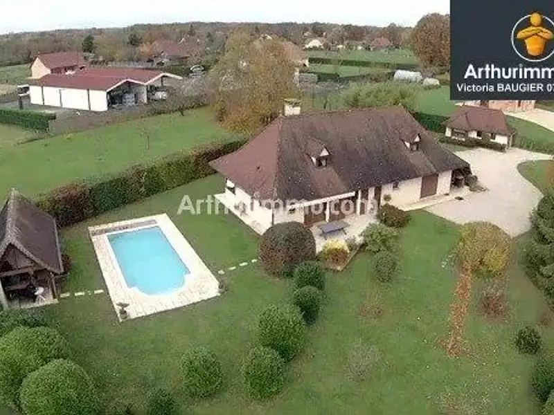 Maison, 140 m²