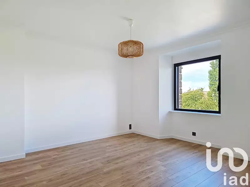 Maison, 216 m²