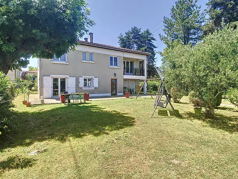 Maison, 141 m²