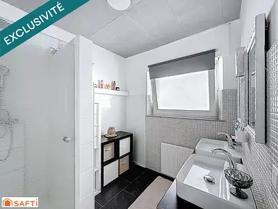 Maison, 165 m²