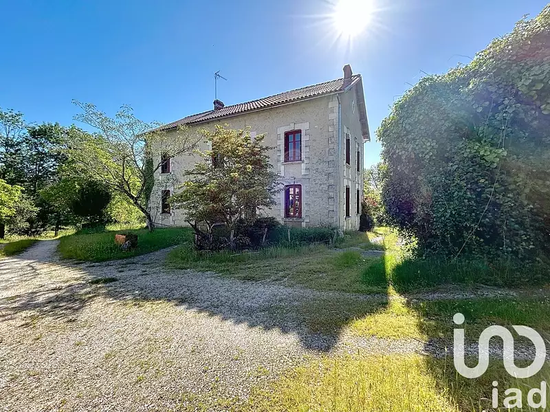 Maison, 375 m²