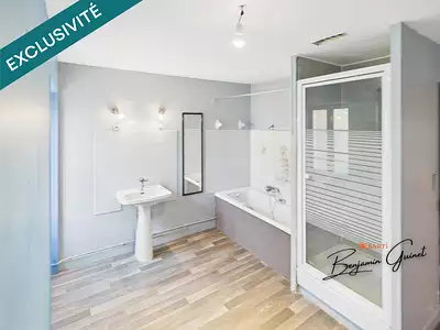 Maison, 157 m²