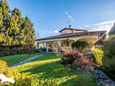 Maison, 215 m²
