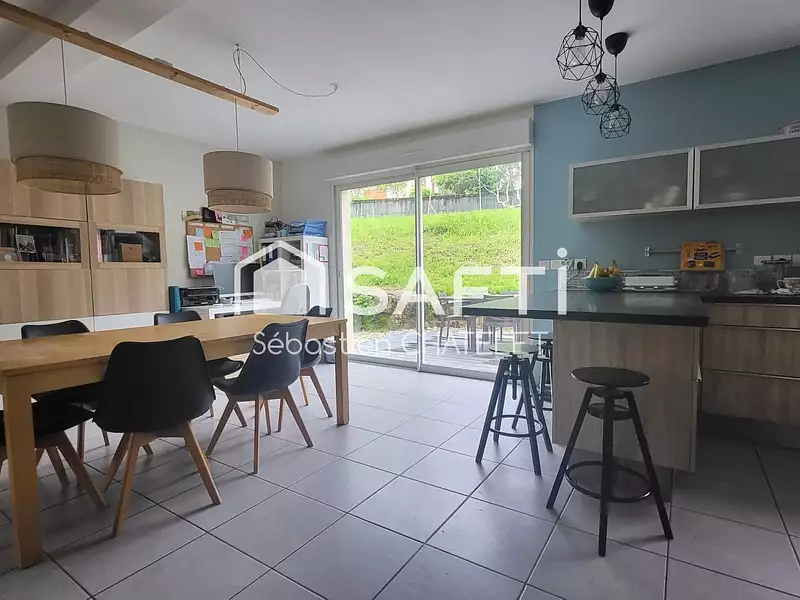 Maison, 90 m²