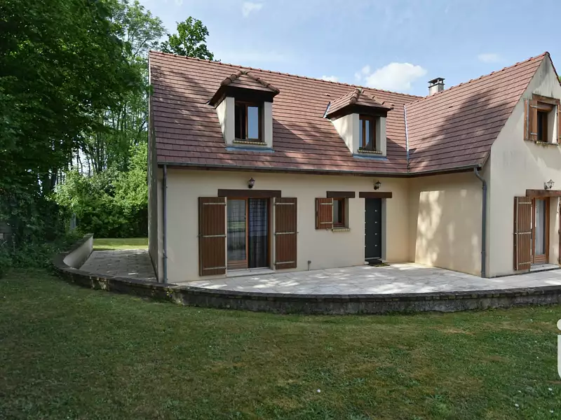 Maison, 174 m²