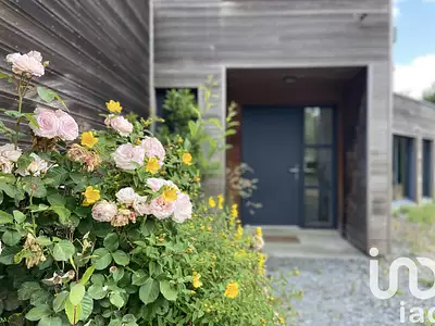 Maison, 225 m²