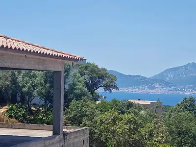 Maison, 238 m²
