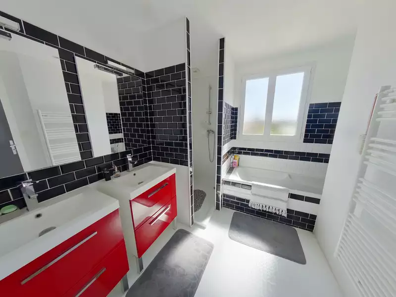 Maison, 82 m²