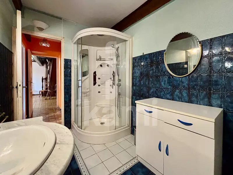 Maison, 183 m²
