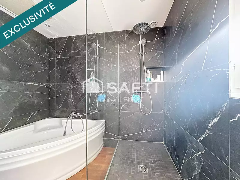 Maison, 102 m²