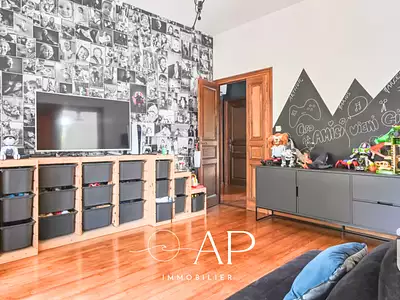 Maison, 280 m²