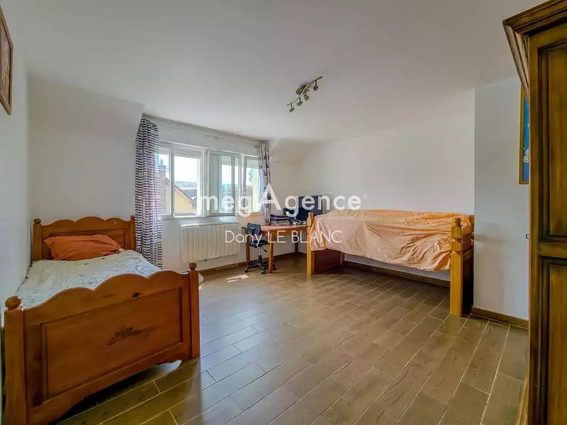 Maison, 93 m²