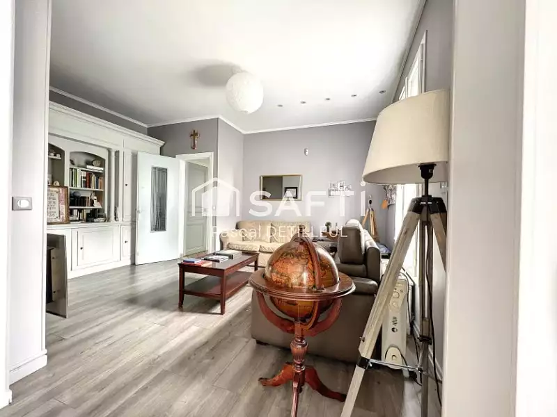 Maison, 176 m²