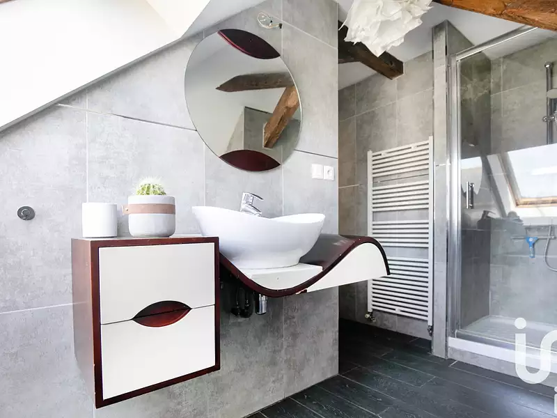 Maison, 247 m²