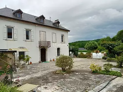 Maison, 210 m²