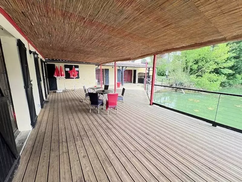 Immeuble, 356 m²