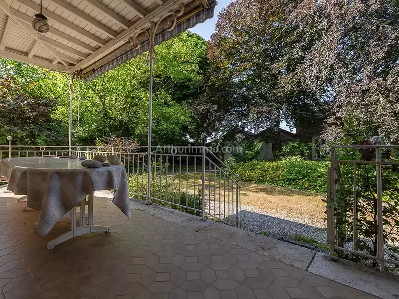 Maison, 210 m²