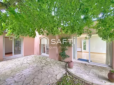 Maison, 159 m²