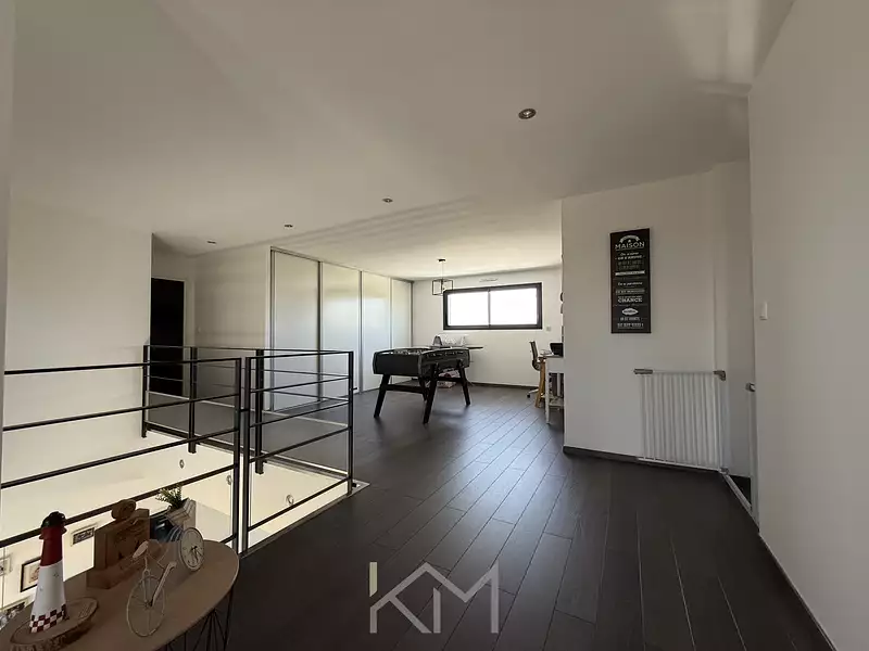 Maison, 177,1 m²