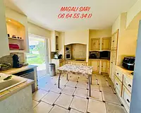 Maison, 190 m²