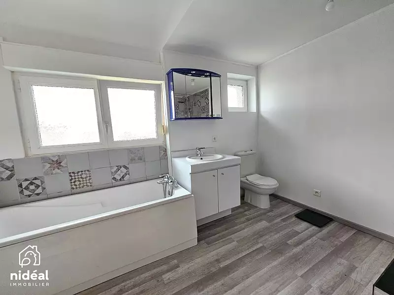 Maison, 98 m²