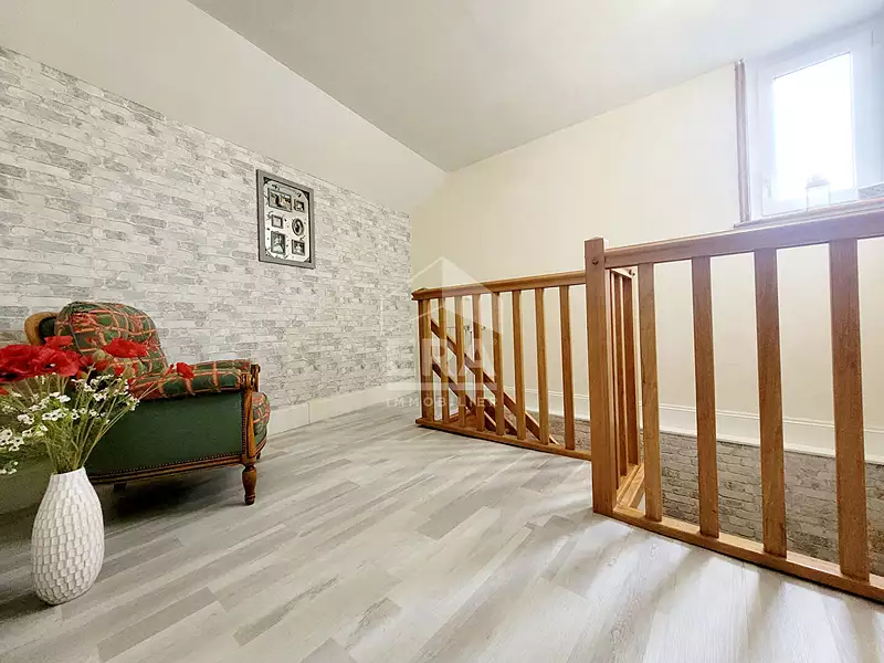 Maison, 325 m²